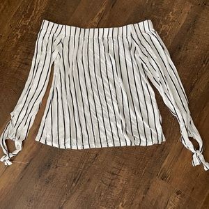 Black & white cute long sleeve shirt